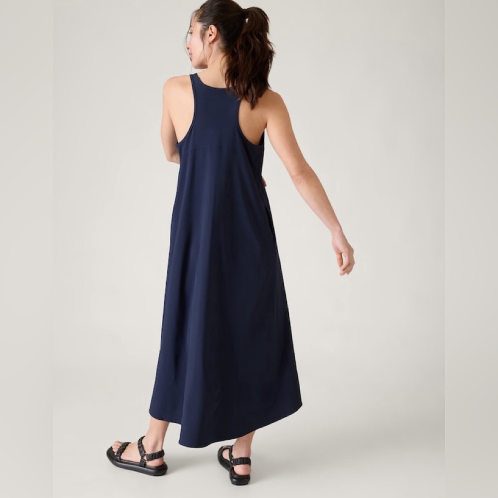 NWT Athleta Presido Traveler Maxi Dress. Extra Small  Navy